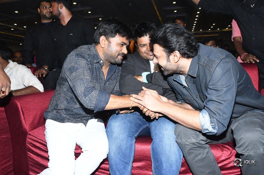 Mahanubhavudu-Movie-Pre-Release-Function